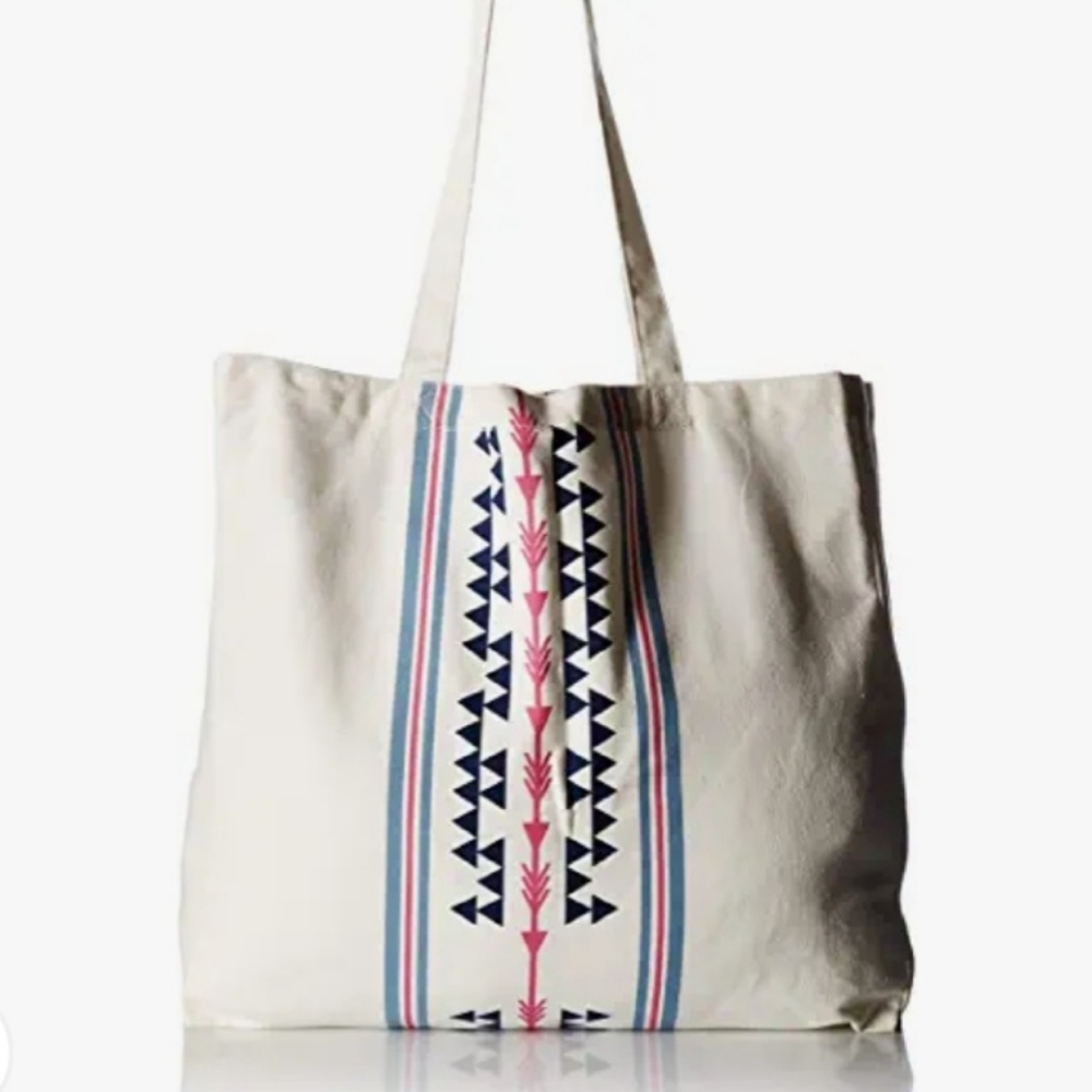 Plush Women's Soleil Arrowhead Tote